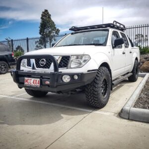 Navara D40 2005-2010 707-01 Falcon Bull Bar Single Black Loops Package (No Foglight)