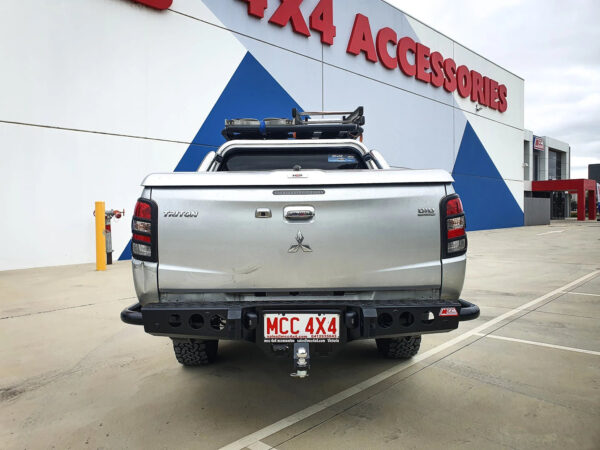 Triton MQ 2015-2019 022-03 Jack Rear Bar Package 1